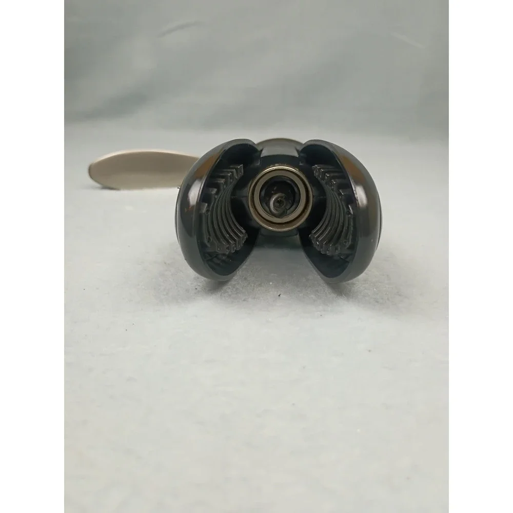 Turning Leaf Lever Style Wine Bottle Opener Corkscrew Black and Gold